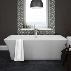 Venice 1690 Square Modern Free Standing Bath